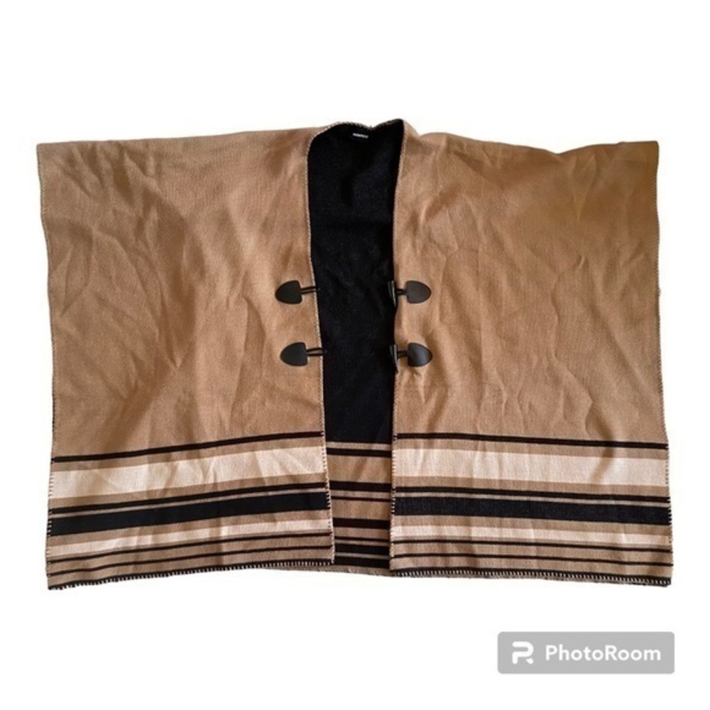 Monrow Poncho